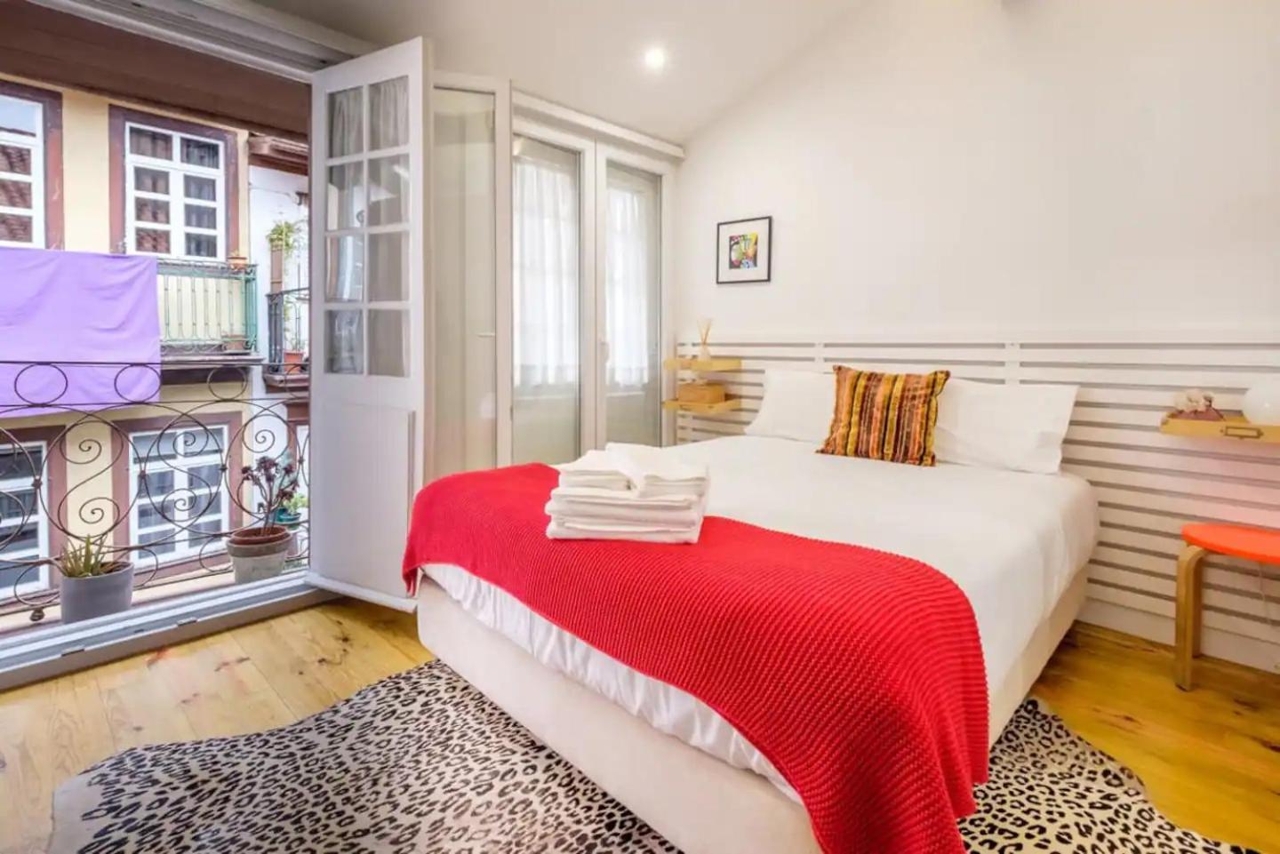 Casa Velhinha - Design, Culture And Comfort In Guimarães Eksteriør bilde