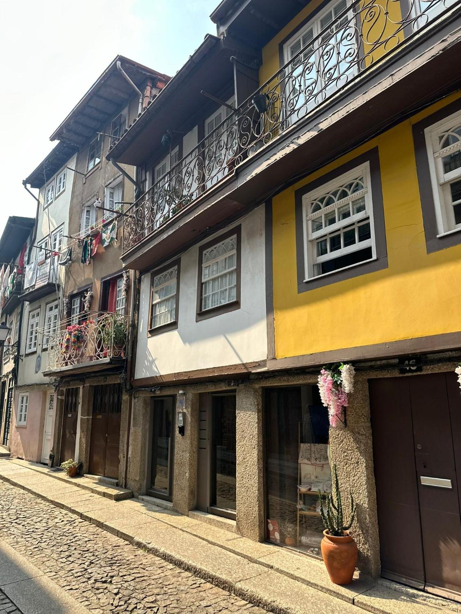 Casa Velhinha - Design, Culture And Comfort In Guimarães Eksteriør bilde
